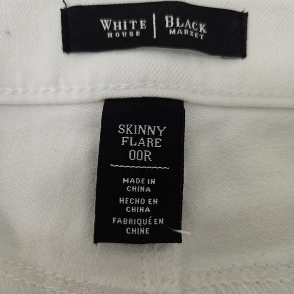 White house Black market flared jeans. White color. Size OOR. - Picture 3 of 3
